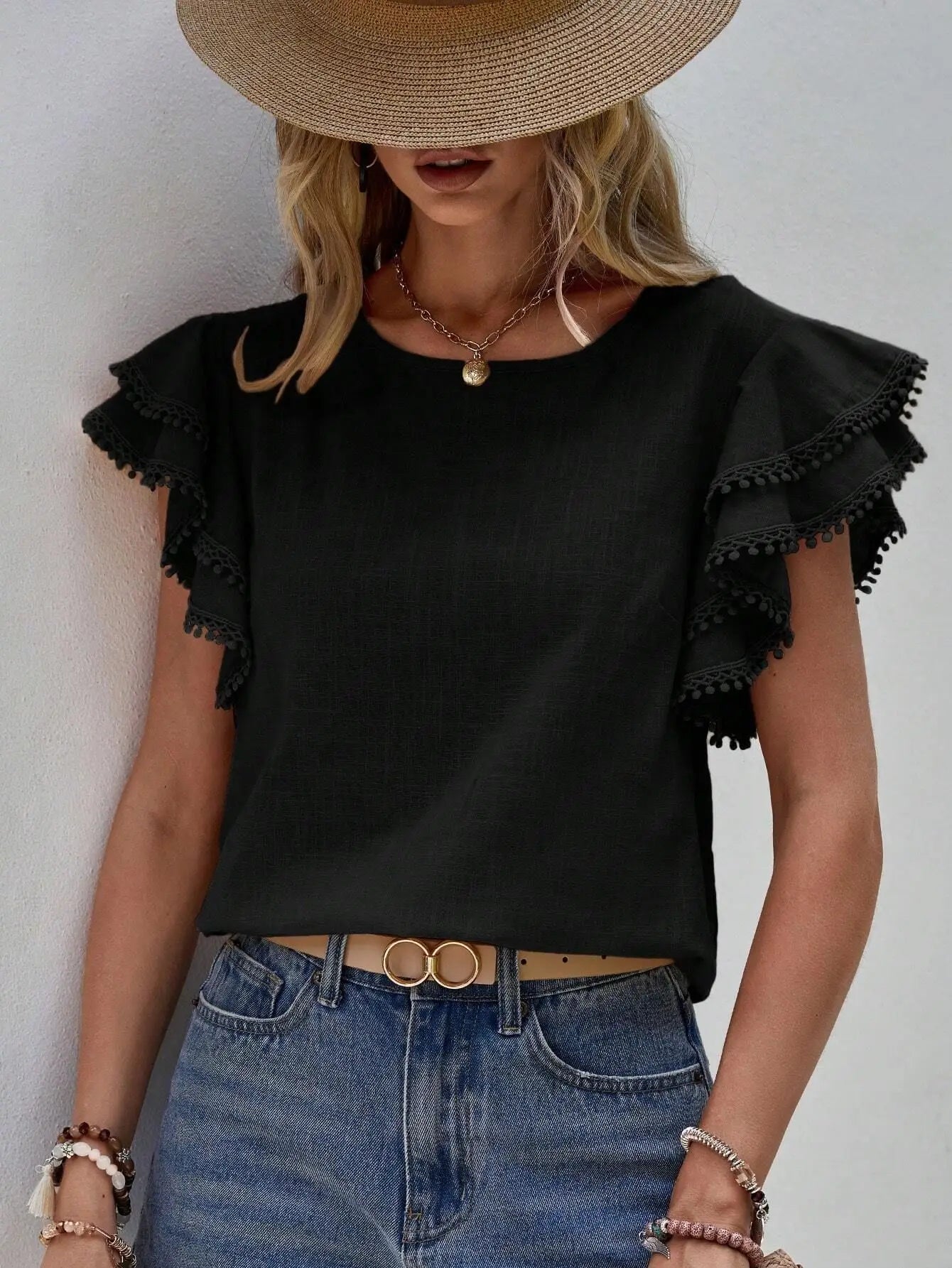 Blusa Feminina Casual com Babados e Manga Borboleta