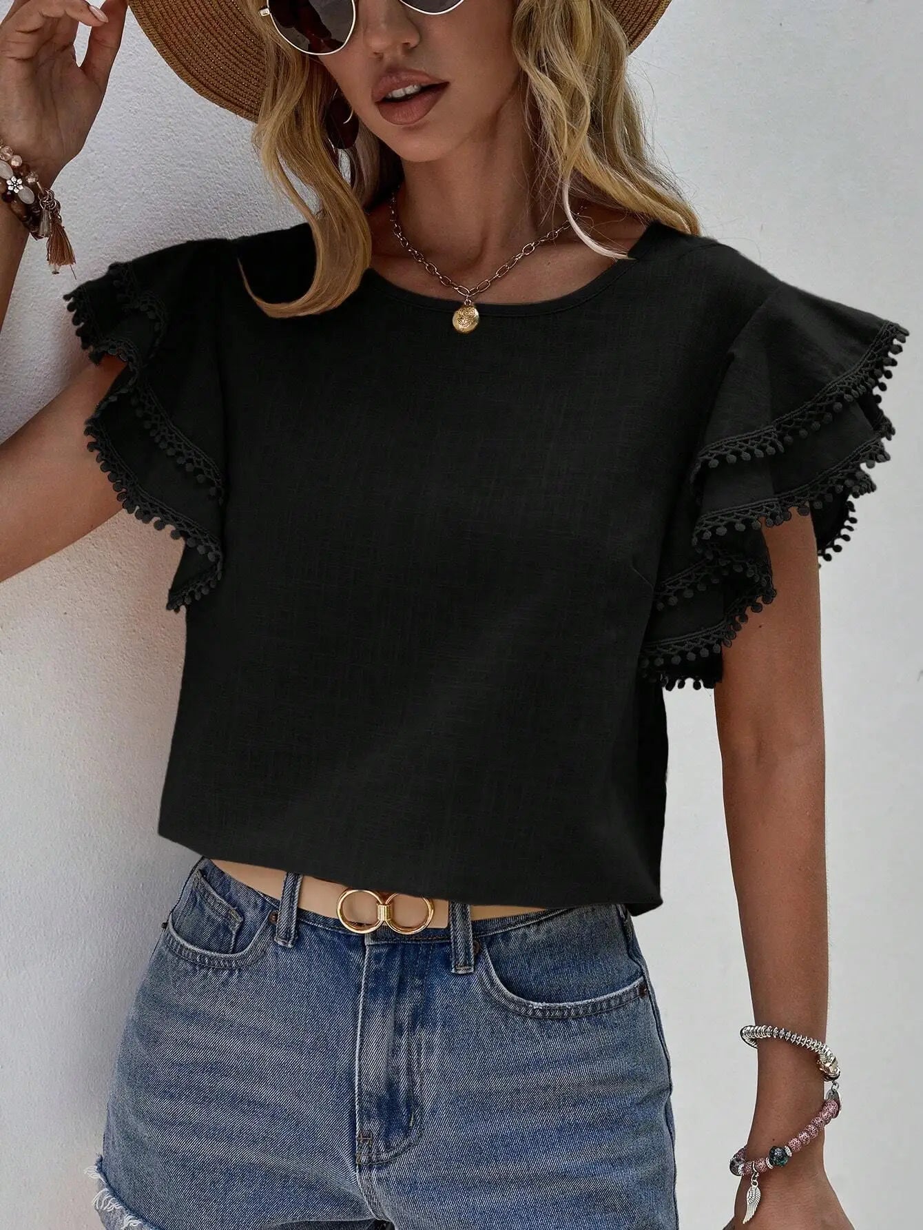 Blusa Feminina Casual com Babados e Manga Borboleta