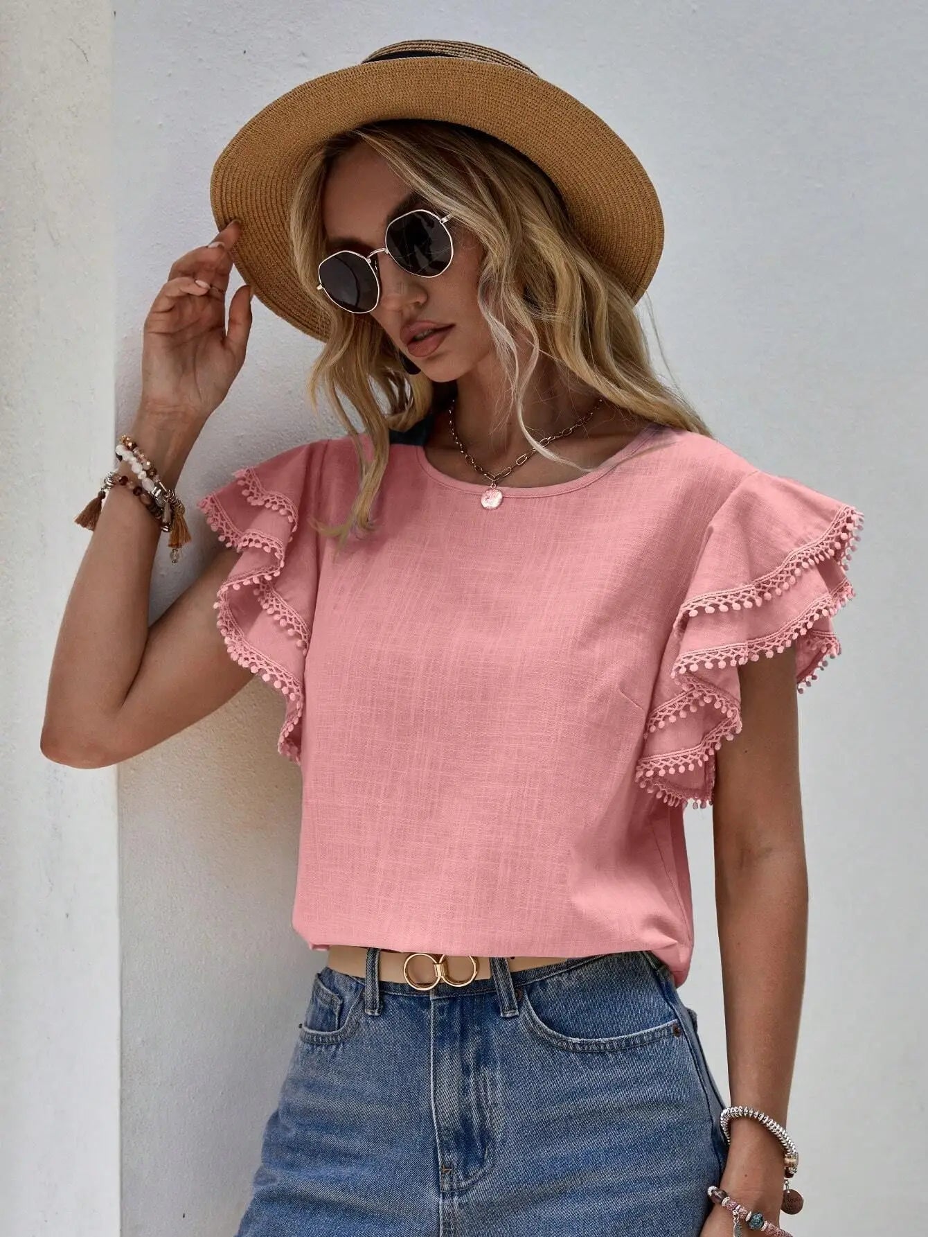 Blusa Feminina Casual com Babados e Manga Borboleta